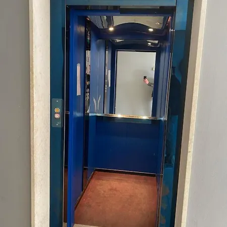 Golia Con Parcheggio Apartman